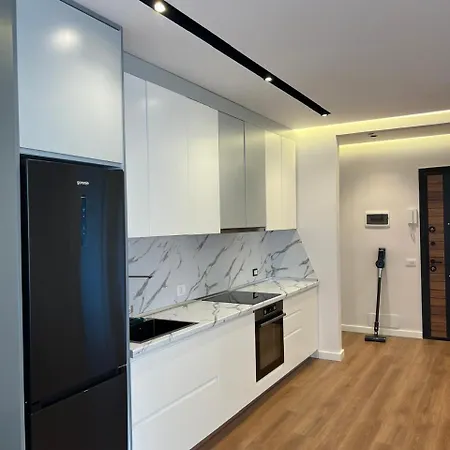 Escape Luxury 1 * Tirana