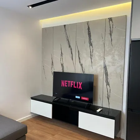 Escape Luxury 1 Tiran