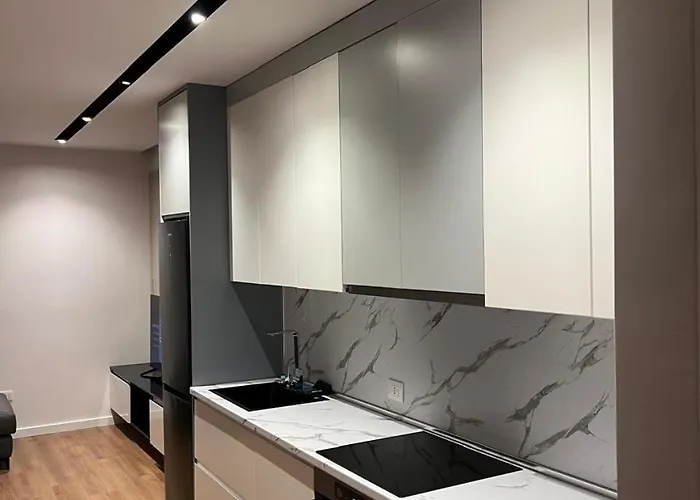 Escape Luxury 1 地拉那